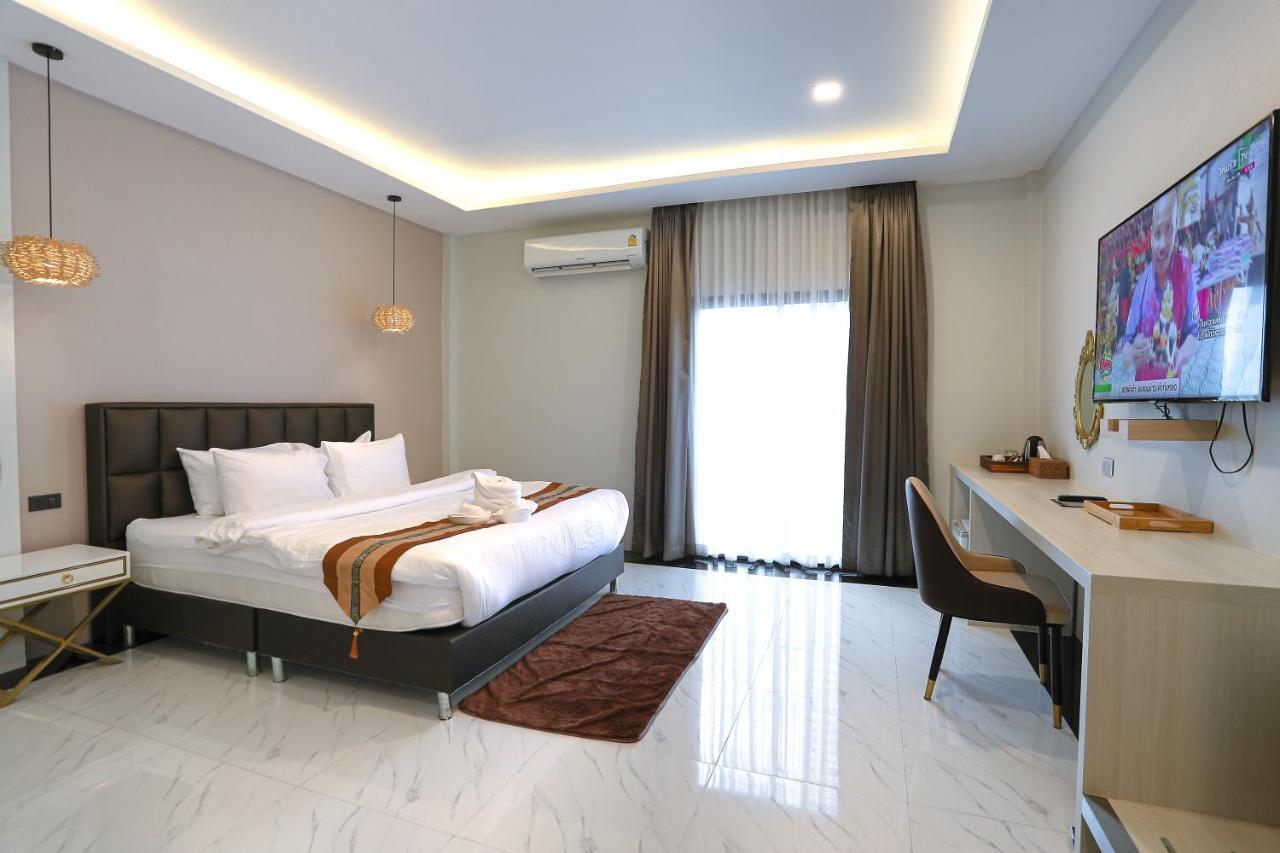 Worachat Boutique Hotel Phetchabun Exterior photo
